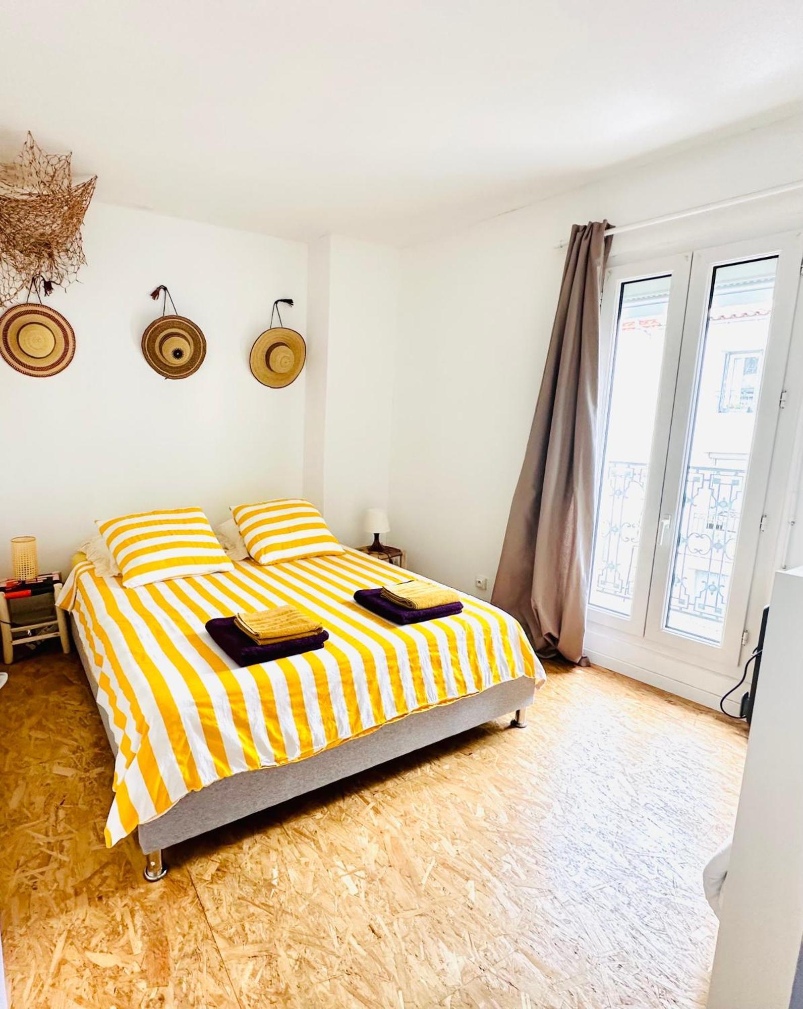 Cosy, Climatise, Au Coeur De Sete Apartment Ngoại thất bức ảnh